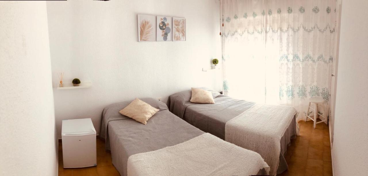 Gandia Room 89 Habitacion Privada Playa de Gandia Bagian luar foto